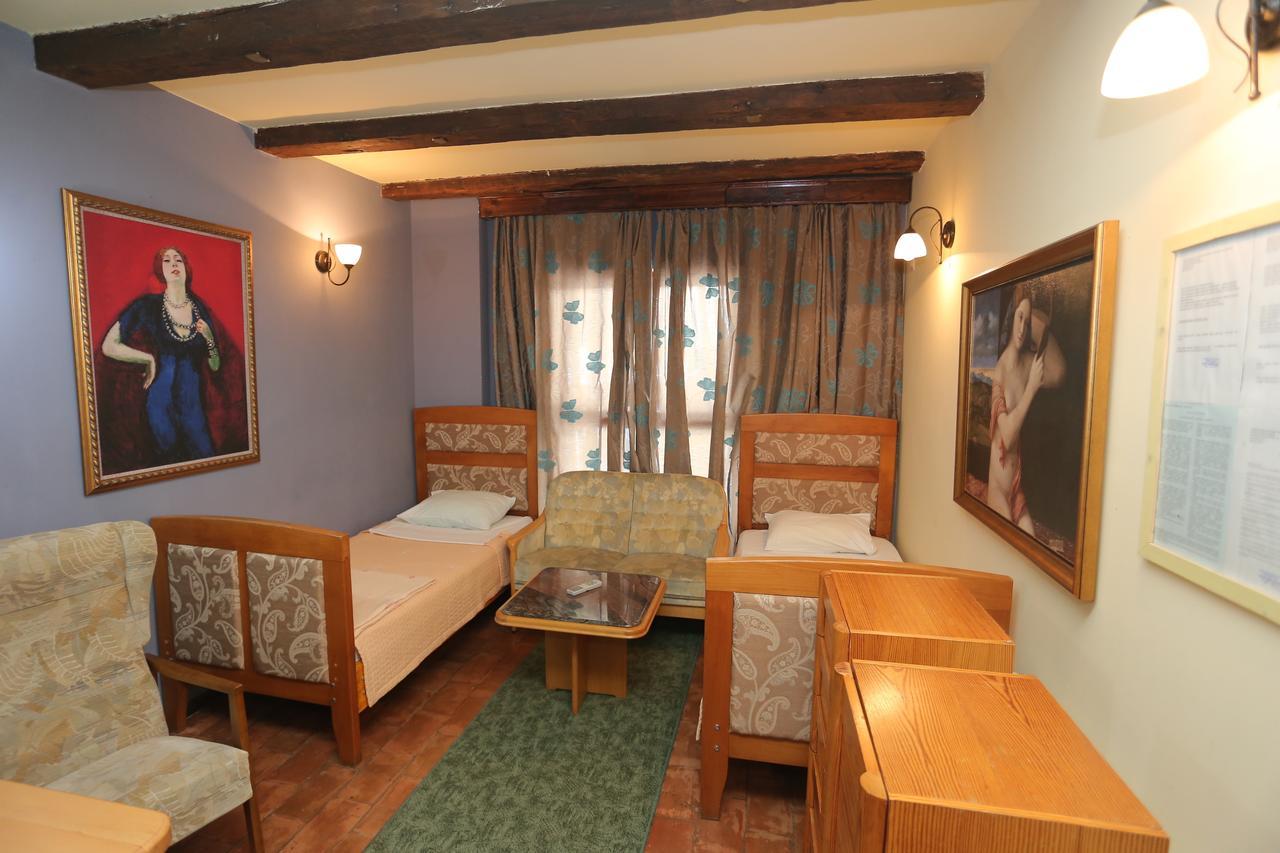 Hotel Konak Tammy Platicevo - Šabac Oda fotoğraf